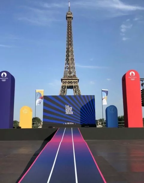 LIVE JO PARIS