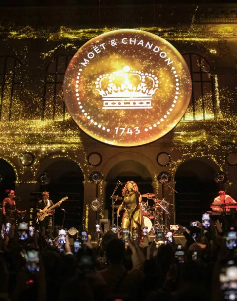 MOËT & CHANDON